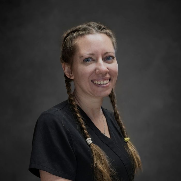 Amie Foster Veterinary Assistant